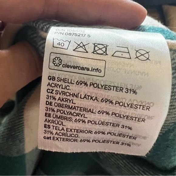 H&M Teal Green and Cream Plaid Felted Flannel Overshirt. Size Large. - Picture 6 of 6